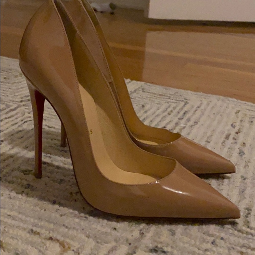 ❤️Vday Sale❤️ Louboutins So Kate sz 37 ❤️